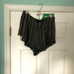 Forever 21 high waist tribal shorts